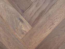 Intra-Parket Classic visgraat gerookt & witgeolied ICV704